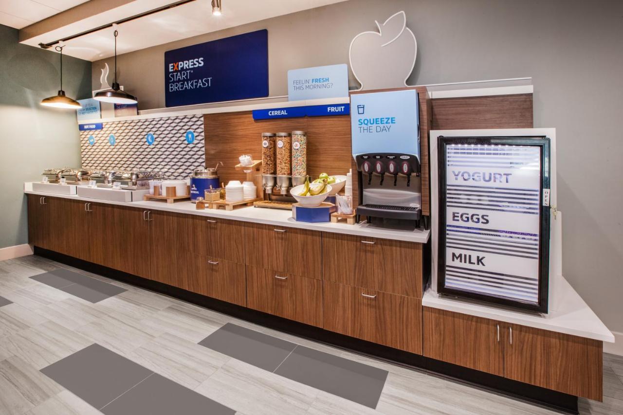Holiday Inn Express & Suites - Miramar By Ihg Dış mekan fotoğraf