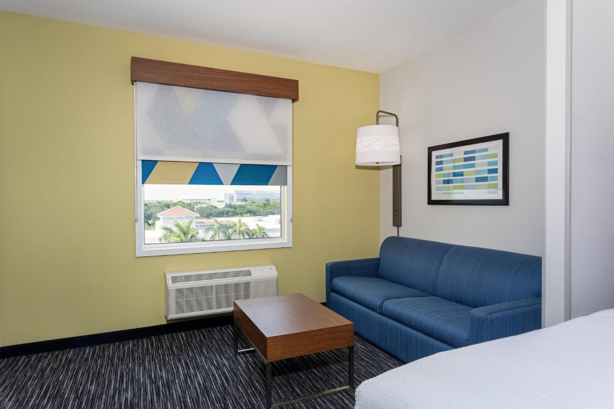 Holiday Inn Express & Suites - Miramar By Ihg Dış mekan fotoğraf