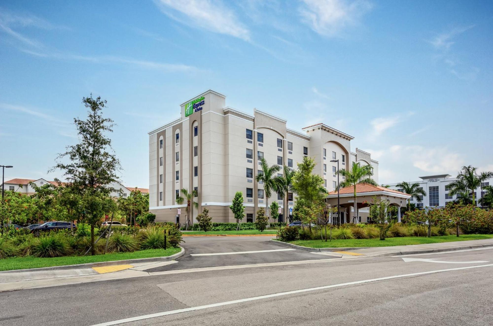 Holiday Inn Express & Suites - Miramar By Ihg Dış mekan fotoğraf